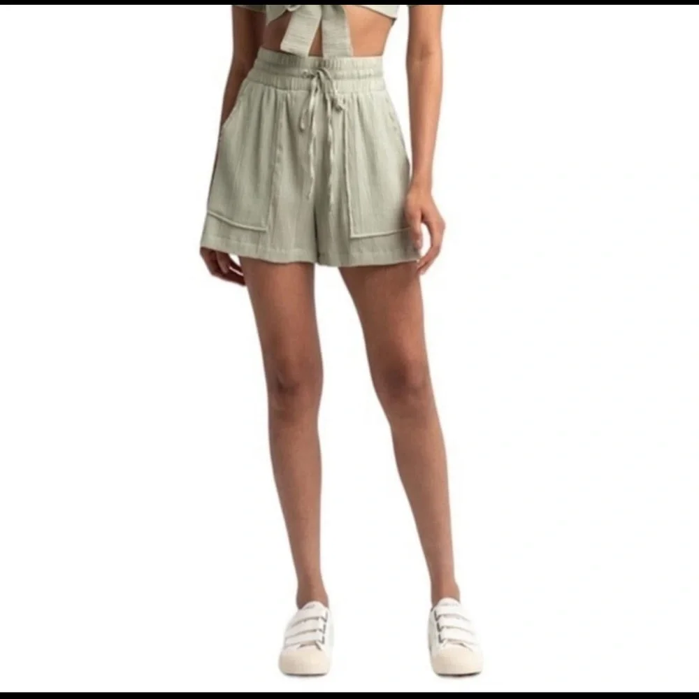 NWT 4TH & RECKLESS Wheatley Women’s High Waist Shorts size M